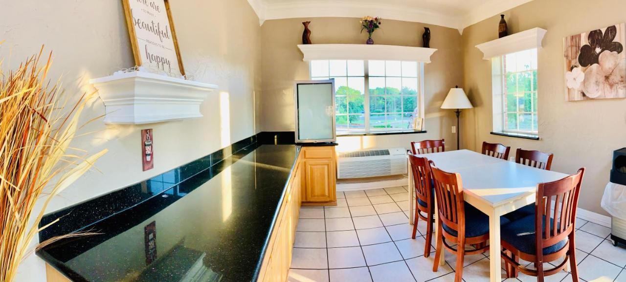 Weston Inn & Suites Rusk Luaran gambar
