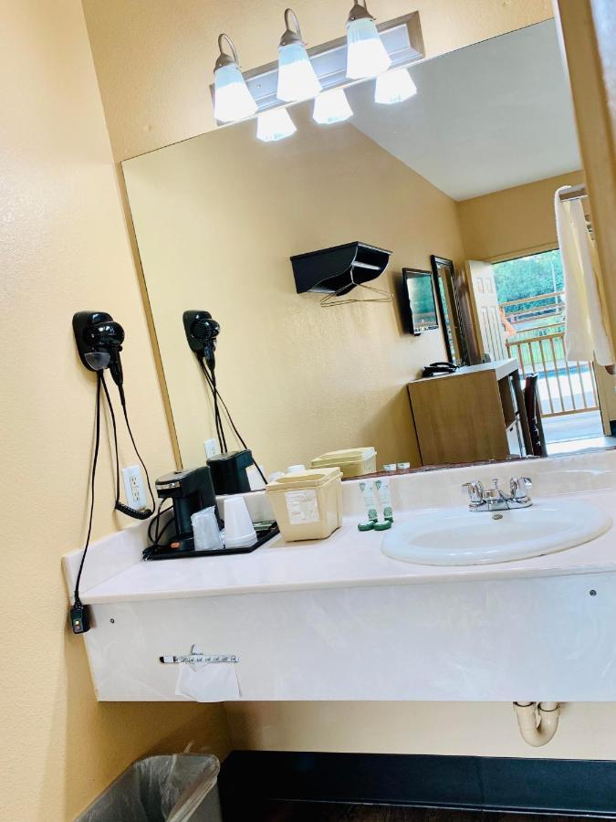 Weston Inn & Suites Rusk Luaran gambar